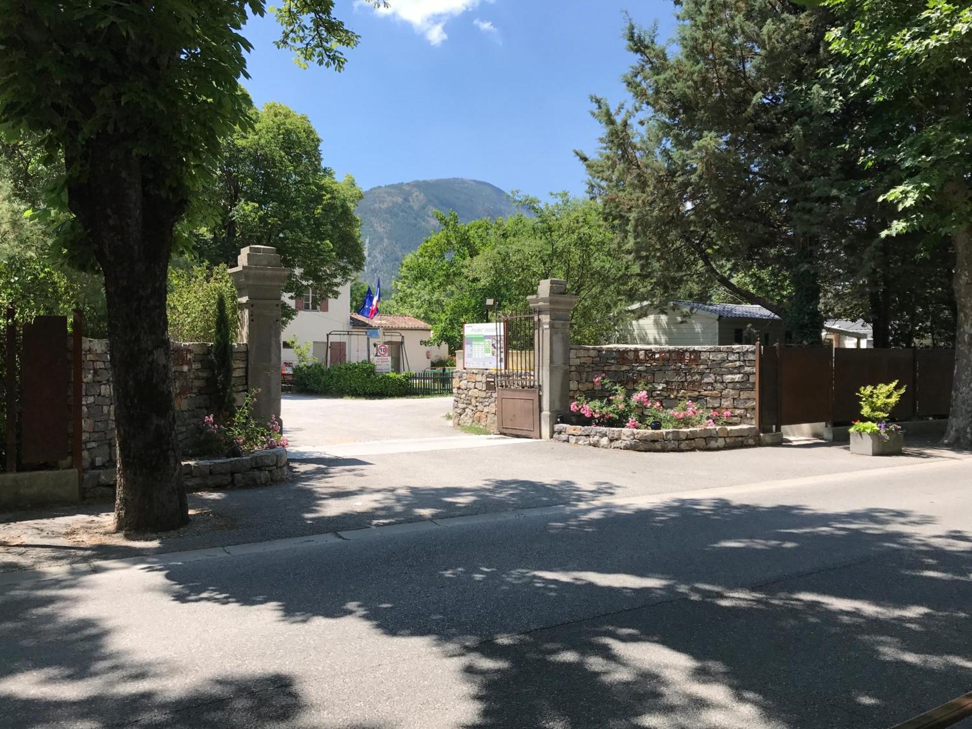 Camping Frederic Mistral Castellane Exteriör bild