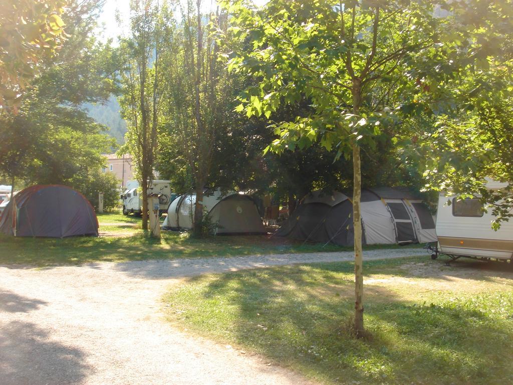 Camping Frederic Mistral Castellane Exteriör bild
