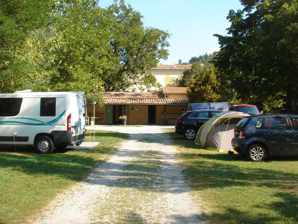 Camping Frederic Mistral Castellane Exteriör bild